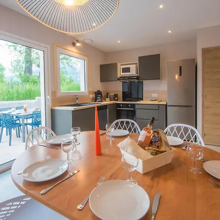 Holiday home Pelvoux Aster *